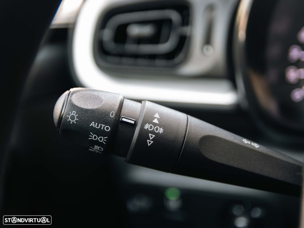 Citroën C3 1.2 PureTech Feel - 23