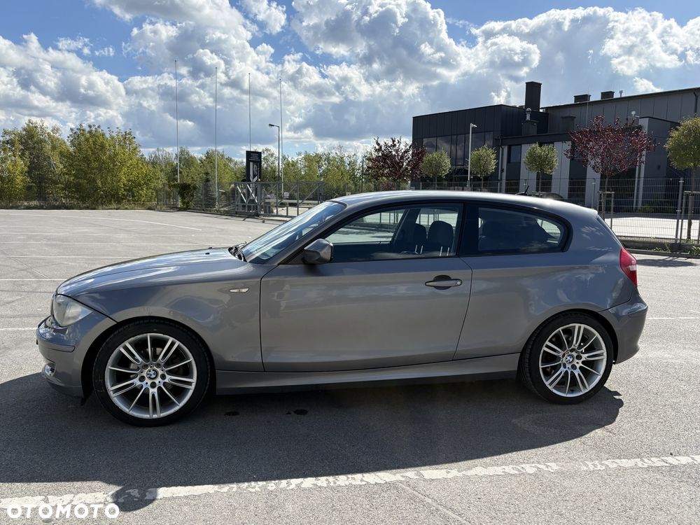 BMW Seria 1 118d - 5