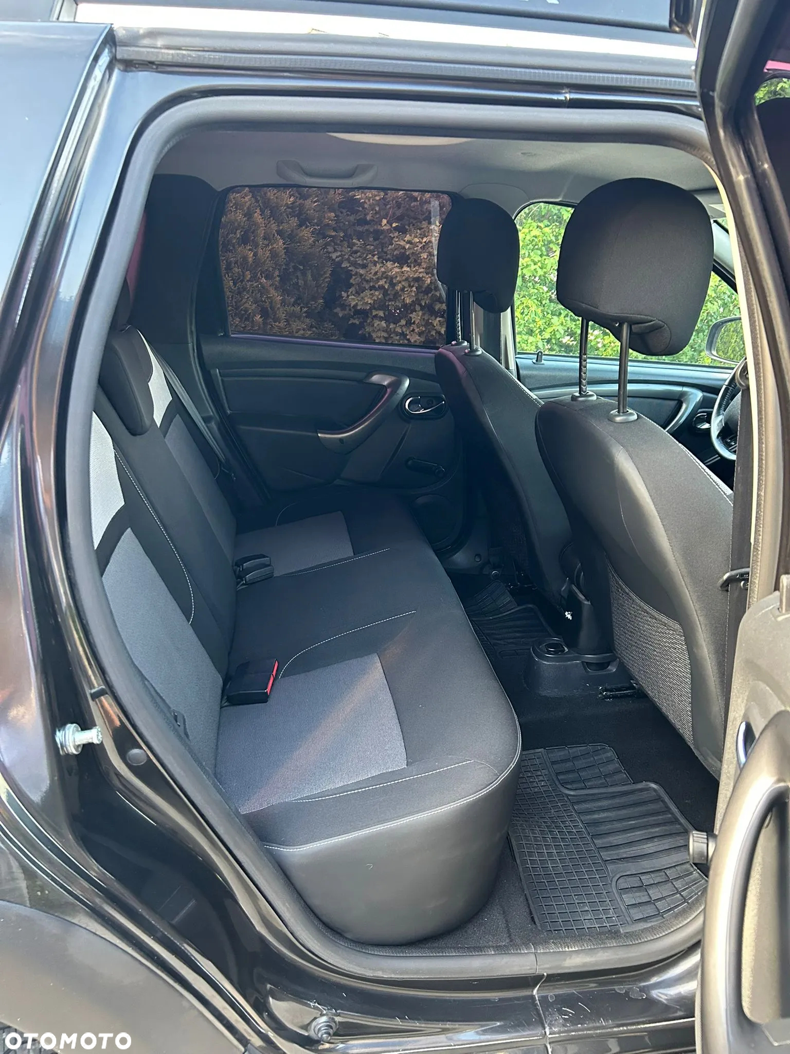 Dacia Duster 1.6 SCe Comfort - 16