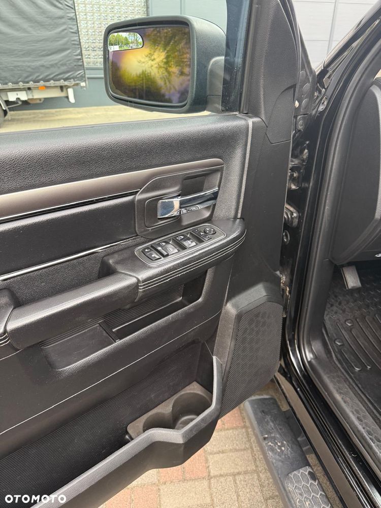 RAM 1500 ver-5-7-4x4 - 19