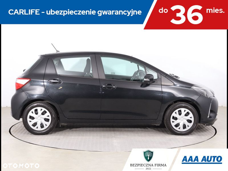Toyota Yaris - 7