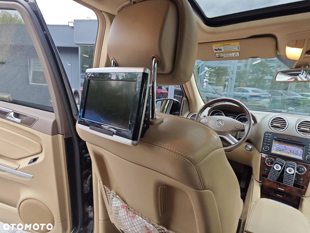 Mercedes-Benz GL 500 4Matic 7G-TRONIC - 19