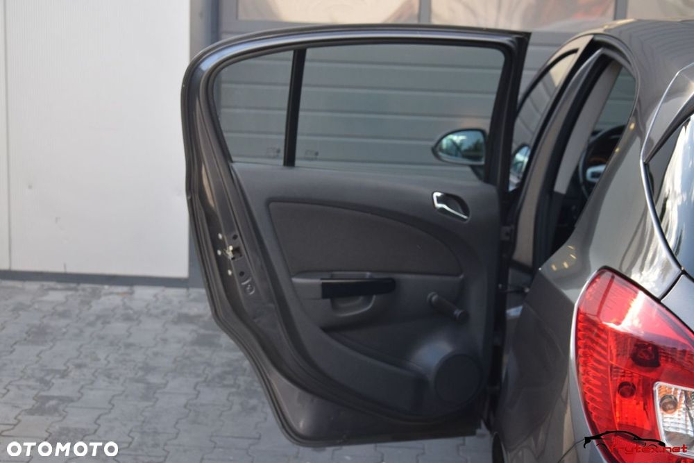 Opel Corsa - 19