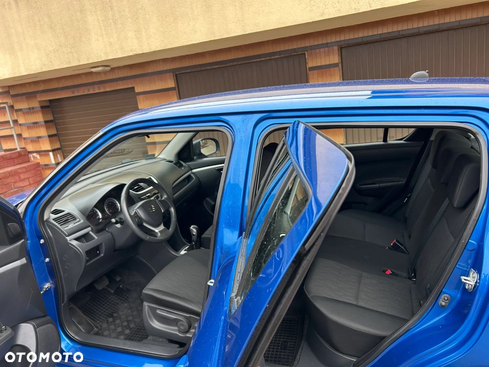 Suzuki Swift - 3