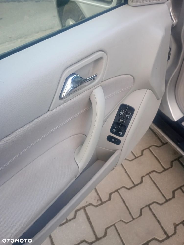 Mercedes-Benz Klasa C - 17