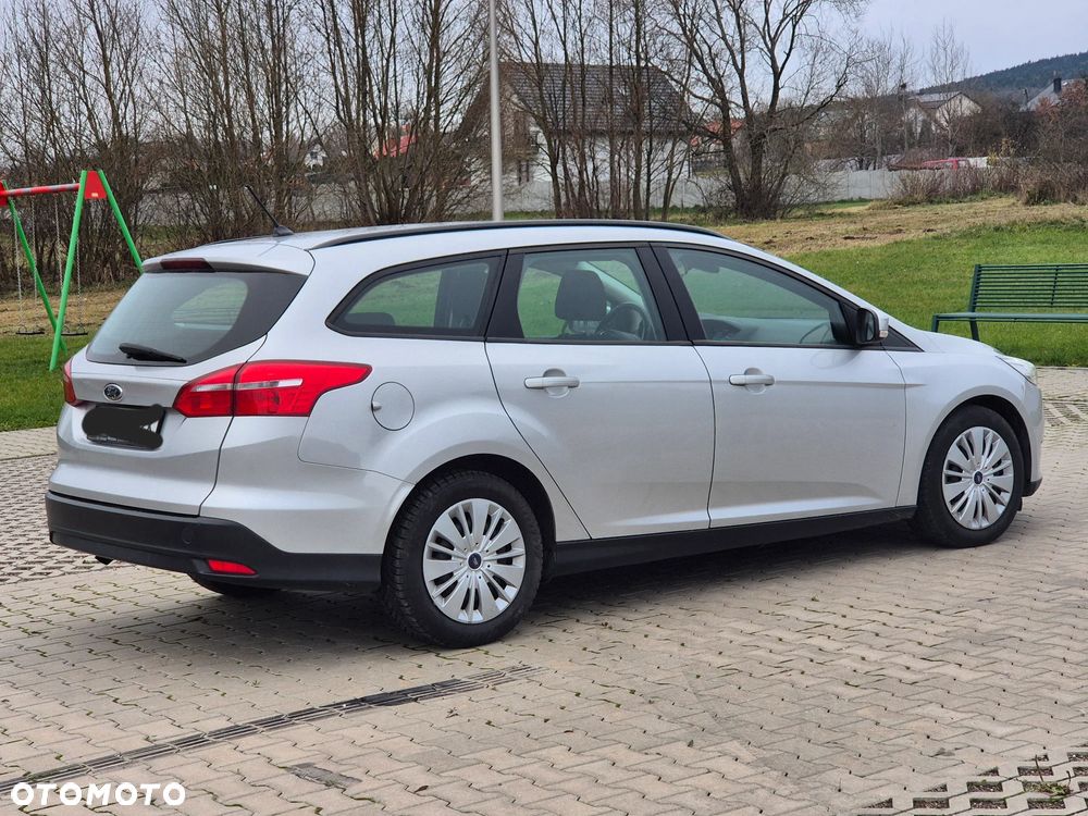Ford Focus 1.5 EcoBlue Trend Edition - 6