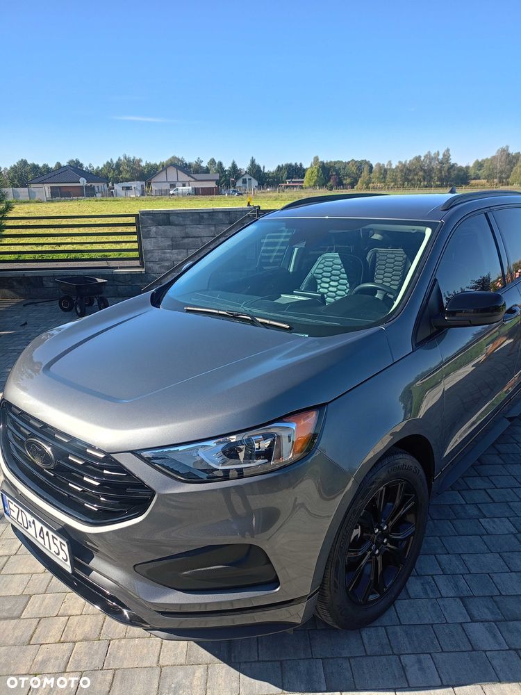 Ford Edge - 1