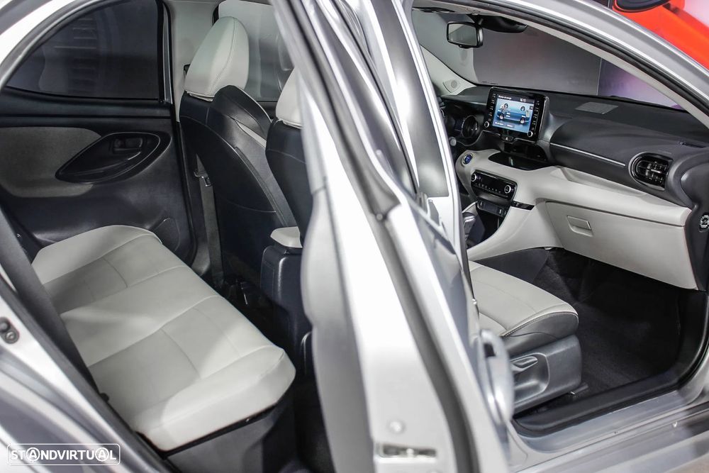 Toyota Yaris 1.5 HDF Luxury - 15