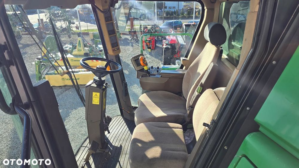 John Deere S690i - 7