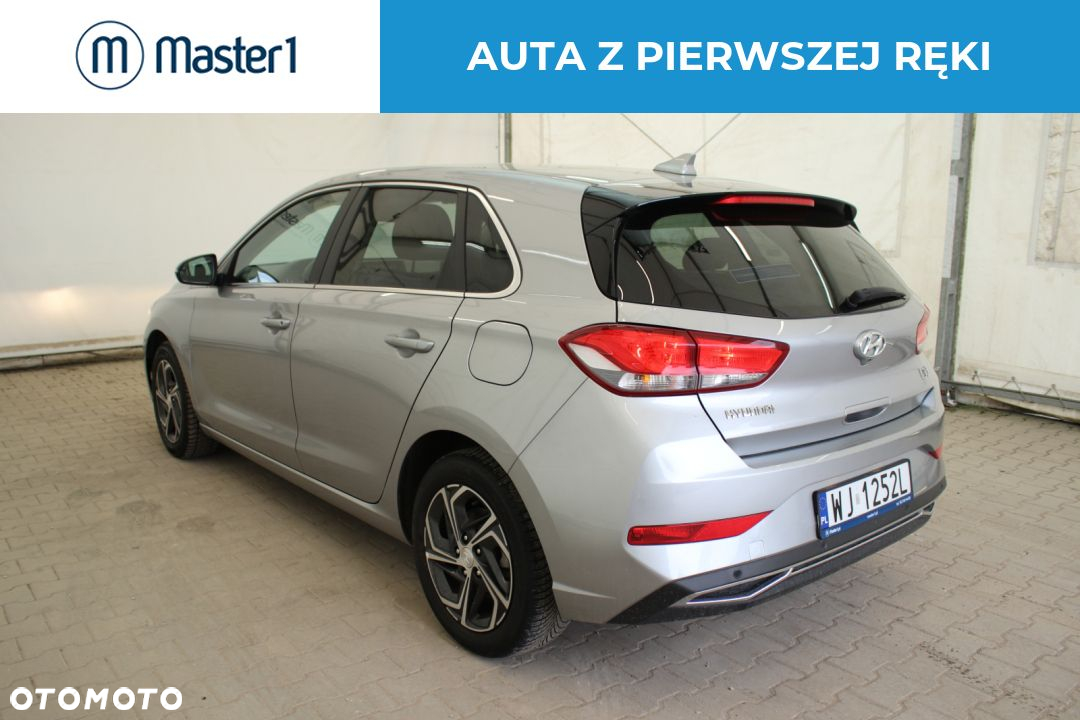 Hyundai i30 1.5 DPI Smart - 3