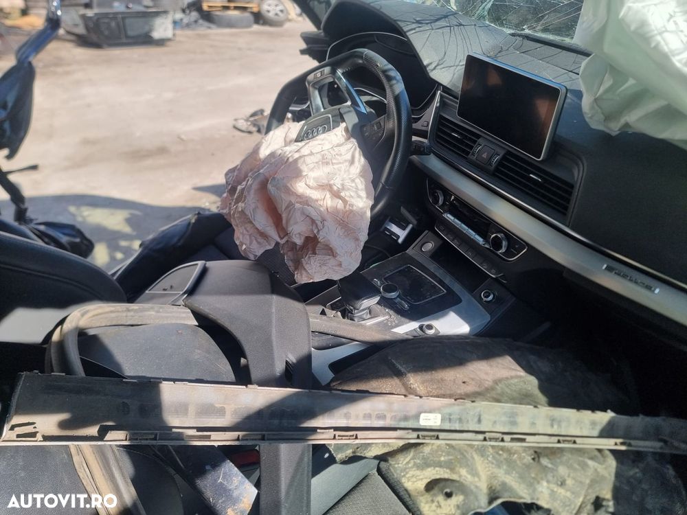 Bandou aripa spate 80A853818 Audi Q5 2 (FYB) [2016 - 2020] 2.0 tdi DE - 8