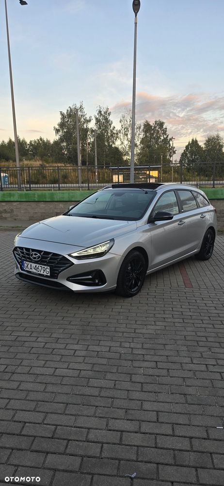 Hyundai i30 1.6 CRDI DCT Intro - 3