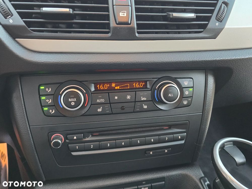 BMW X1 sDrive20d - 36