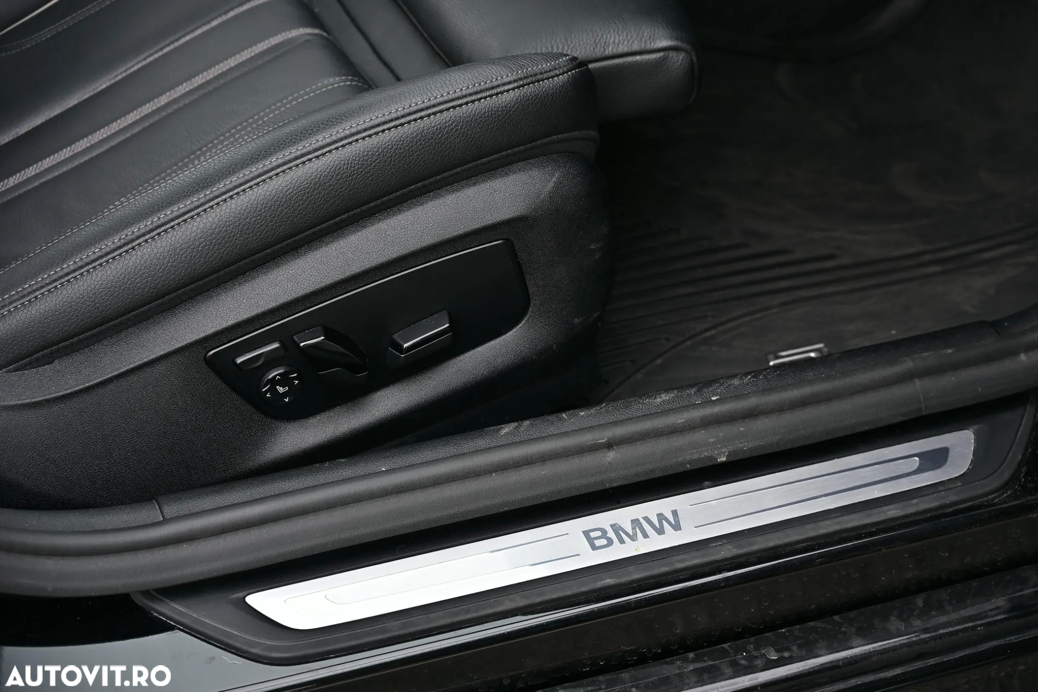 BMW Seria 5 530d xDrive Aut. Luxury Line - 22
