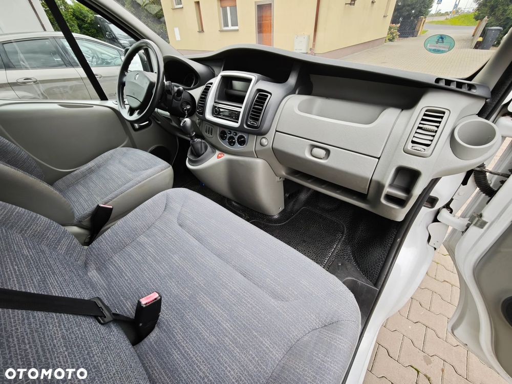 Renault Trafic L1H1 Passenger Lux - 36