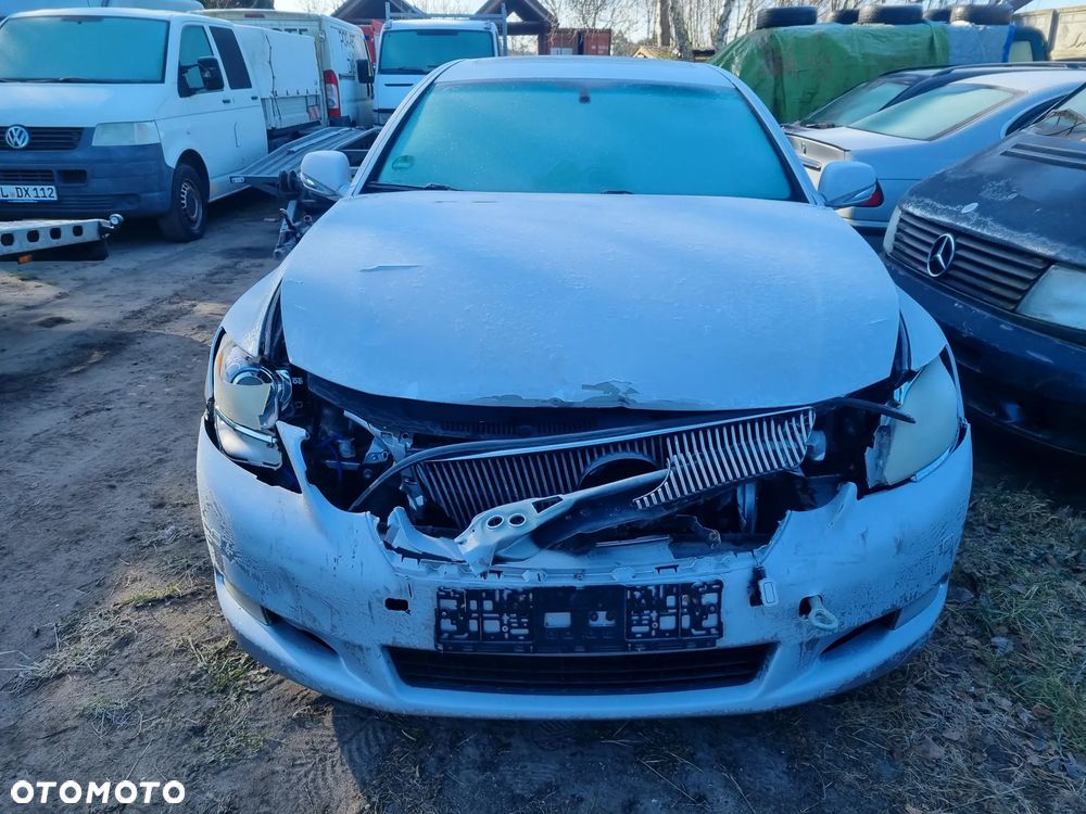 Lexus GS - 23