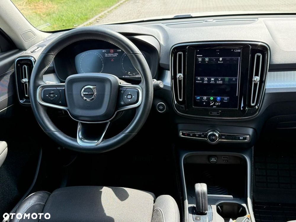 Volvo XC 40 D3 Momentum - 26
