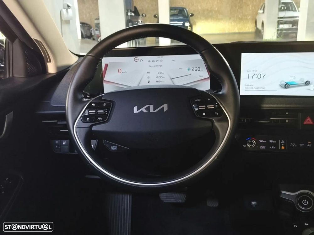 Kia EV6 77,4-kWh Business - 35