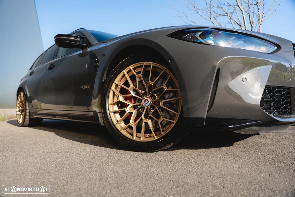 BMW M3 Competition M xDrive - 4