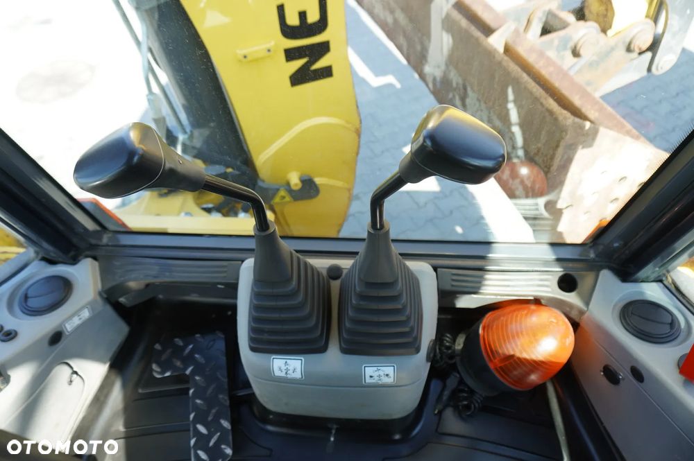 New Holland B 115 C / 1000 MTH! / 2021 - 30