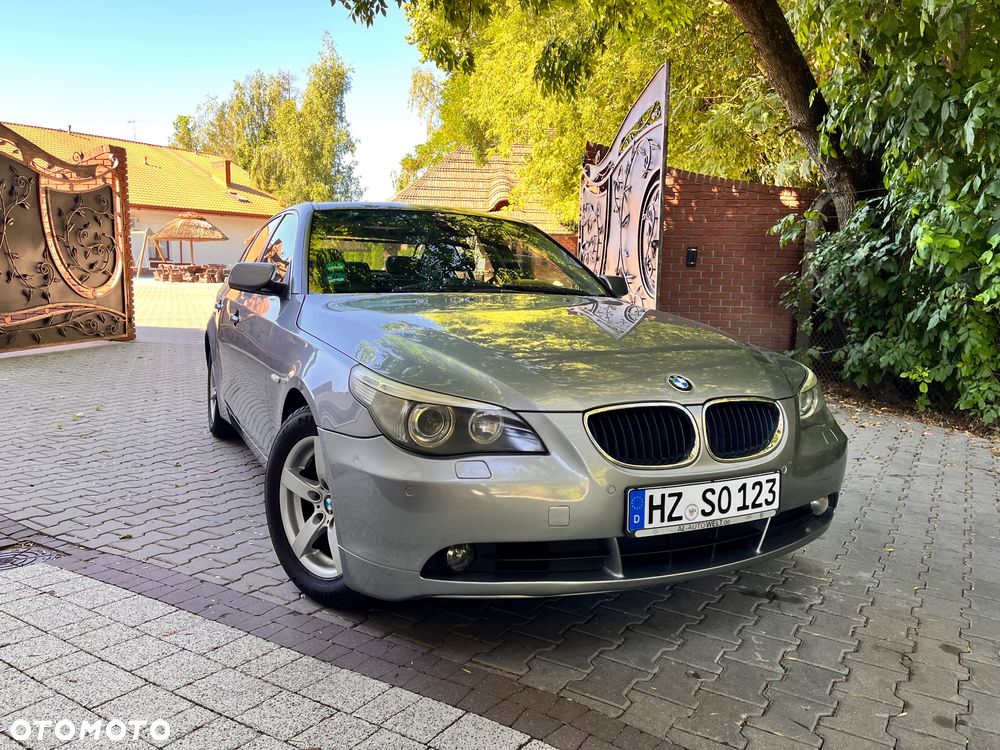BMW Seria 5 520i - 3