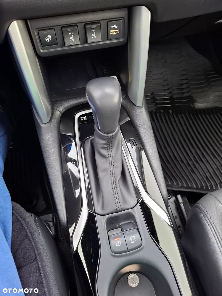 Toyota Corolla Cross 2.0 Hybrid Executive - 14