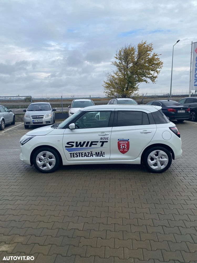 Suzuki Swift 1.2 Dualjet 12V MHEV Passion - 2