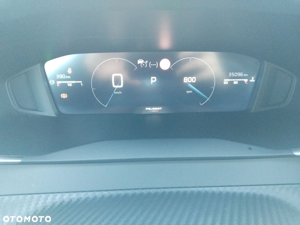 Peugeot 2008 PureTech 130 Allure S&S EAT8 - 13