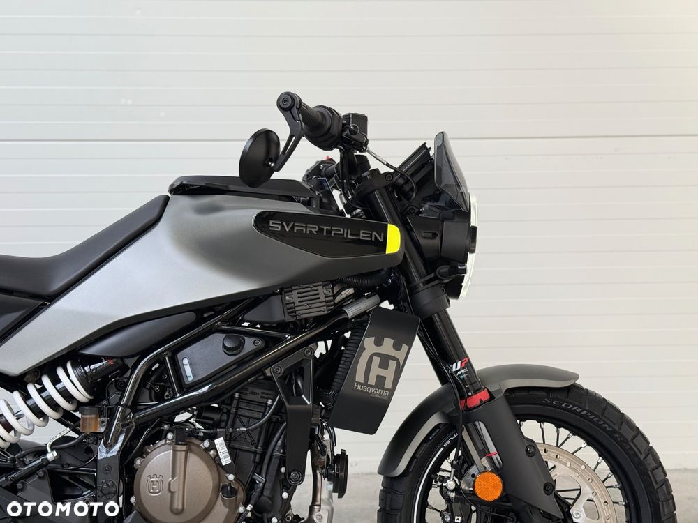 Husqvarna Svartpilen - 10