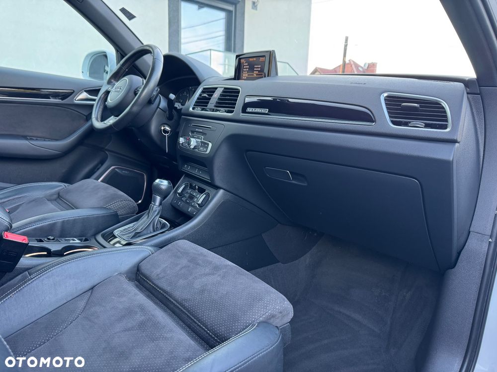 Audi Q3 2.0 TDI Quattro Sport S tronic - 24
