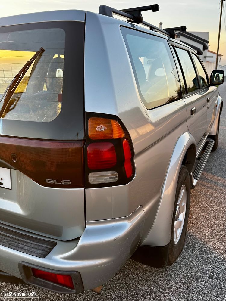 Mitsubishi Pajero Sport 2.5 TD GLS - 9