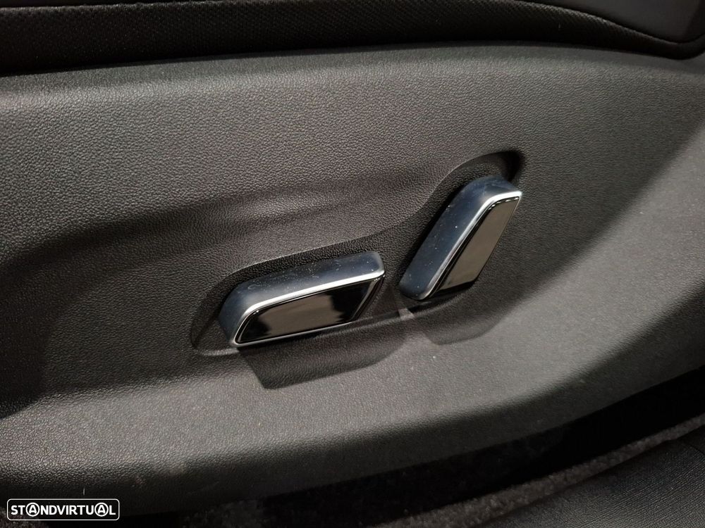 BYD Dolphin 60.4 kWh Comfort - 24