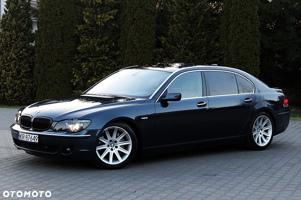 BMW Seria 7 750Li - 9