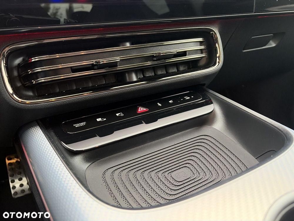 Mercedes-Benz CLA 200 mHEV 4-Matic 8G-DCT - 25