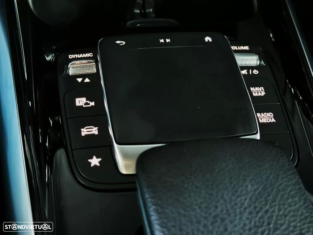 Mercedes-Benz GLA 200 d 8G-DCT Style - 32