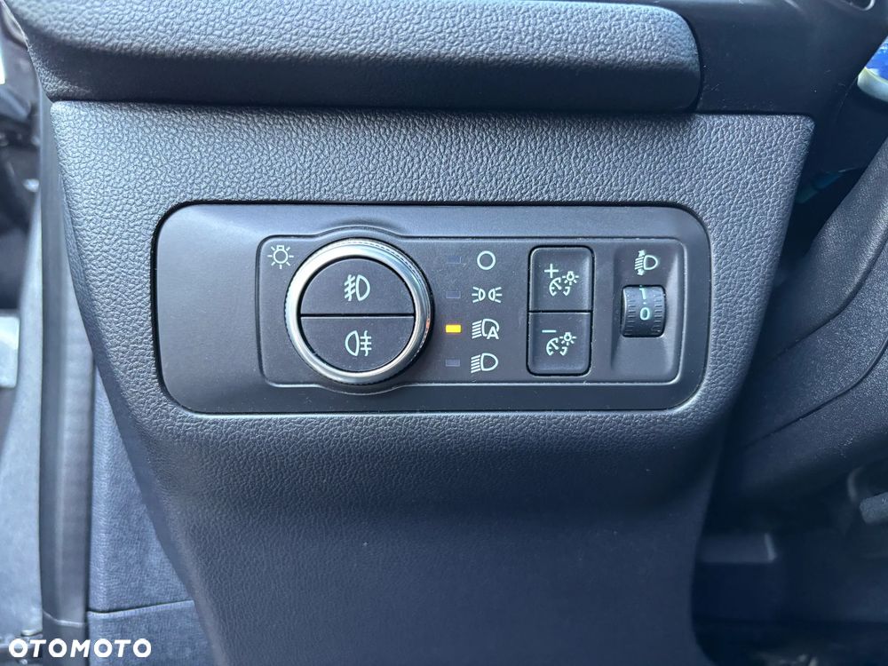 Ford Kuga 1.5 EcoBoost ST-LINE - 32