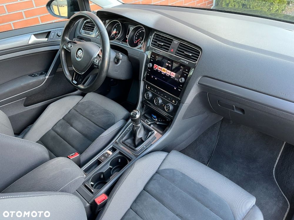 Volkswagen Golf Variant 2.0 TDI SCR Highline - 7