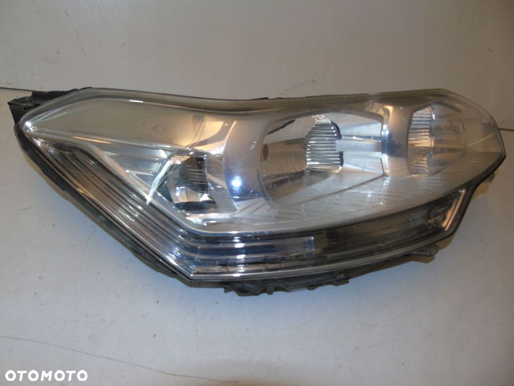 Citroen C5 III lampa prawa 9672694080 - 2