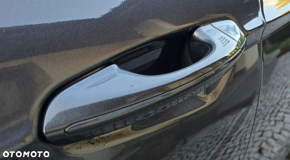 Ford Mondeo 2.0 TDCi Titanium - 36