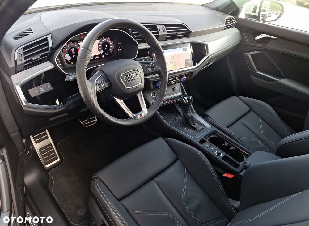 Audi Q3 40 TFSI Quattro S-Line S tronic - 11