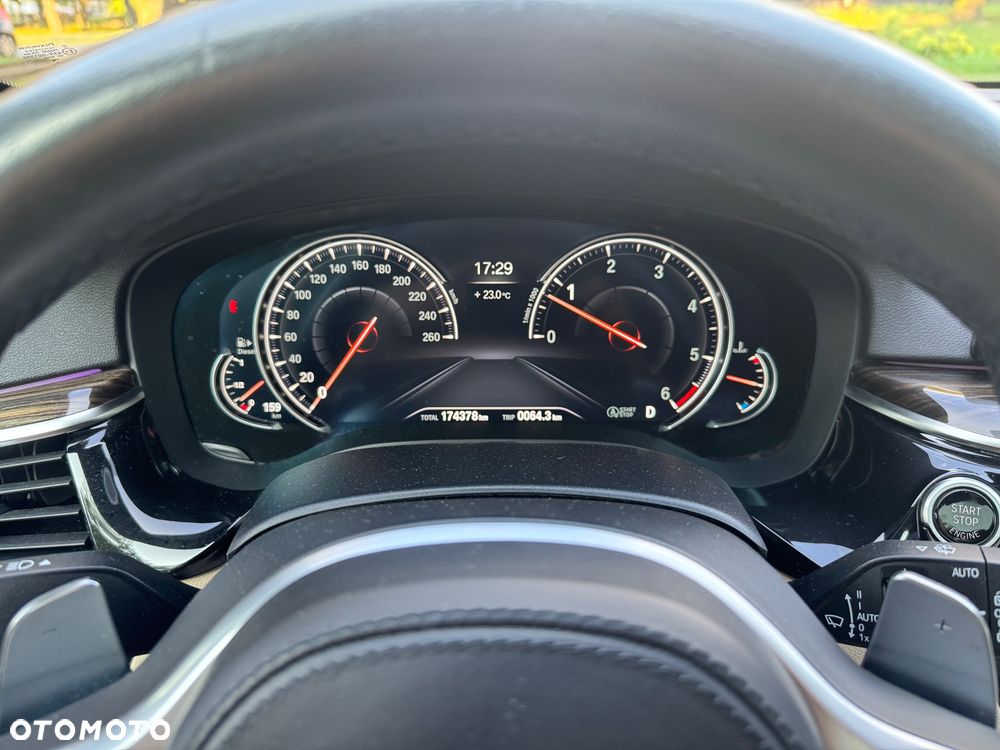 BMW Seria 5 530d M Sport sport - 13