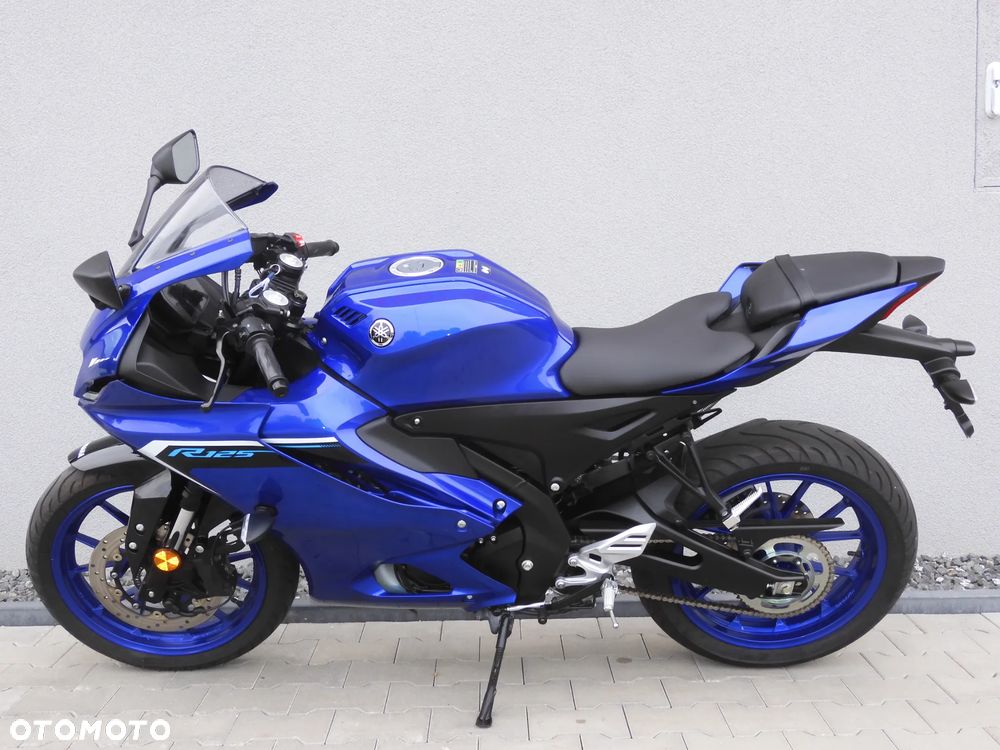 Yamaha YZF - 32