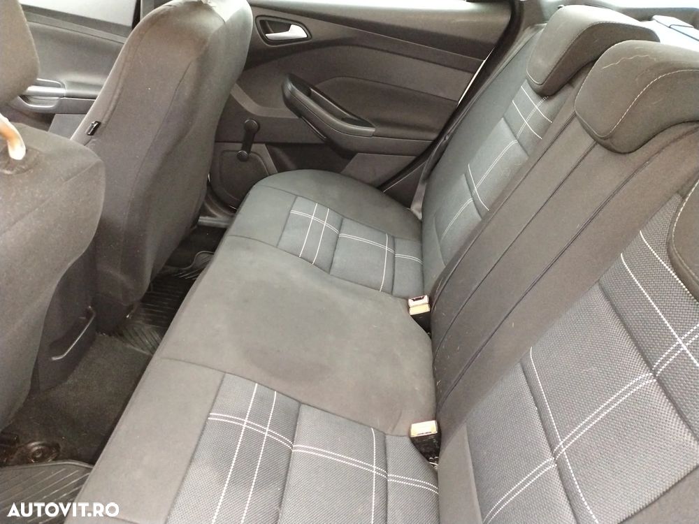 Ford Focus 1.0 EcoBoost Start Stop Trend - 6