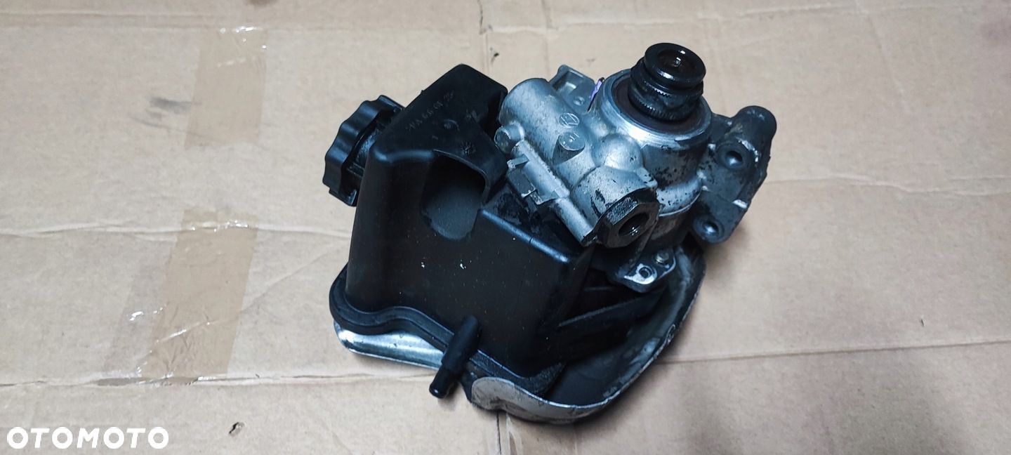 POMPA WSPOMAGANIA MERCEDES W211 W203 W204 1.8 KOMPRESOR A0034664301 - 1