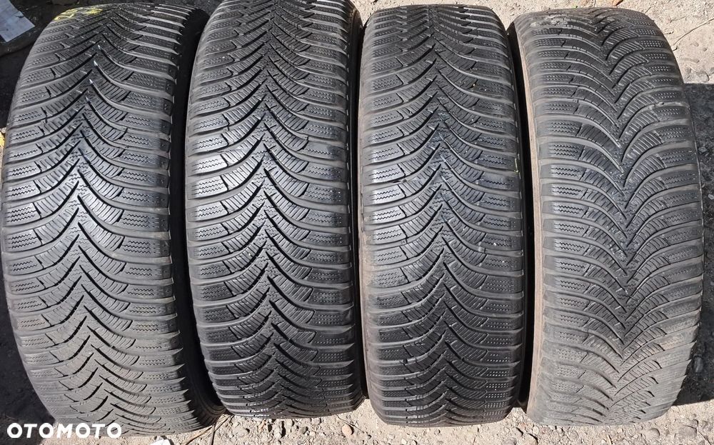 205/55/16 Hankook 6mm 2017rok zimowe 4szt