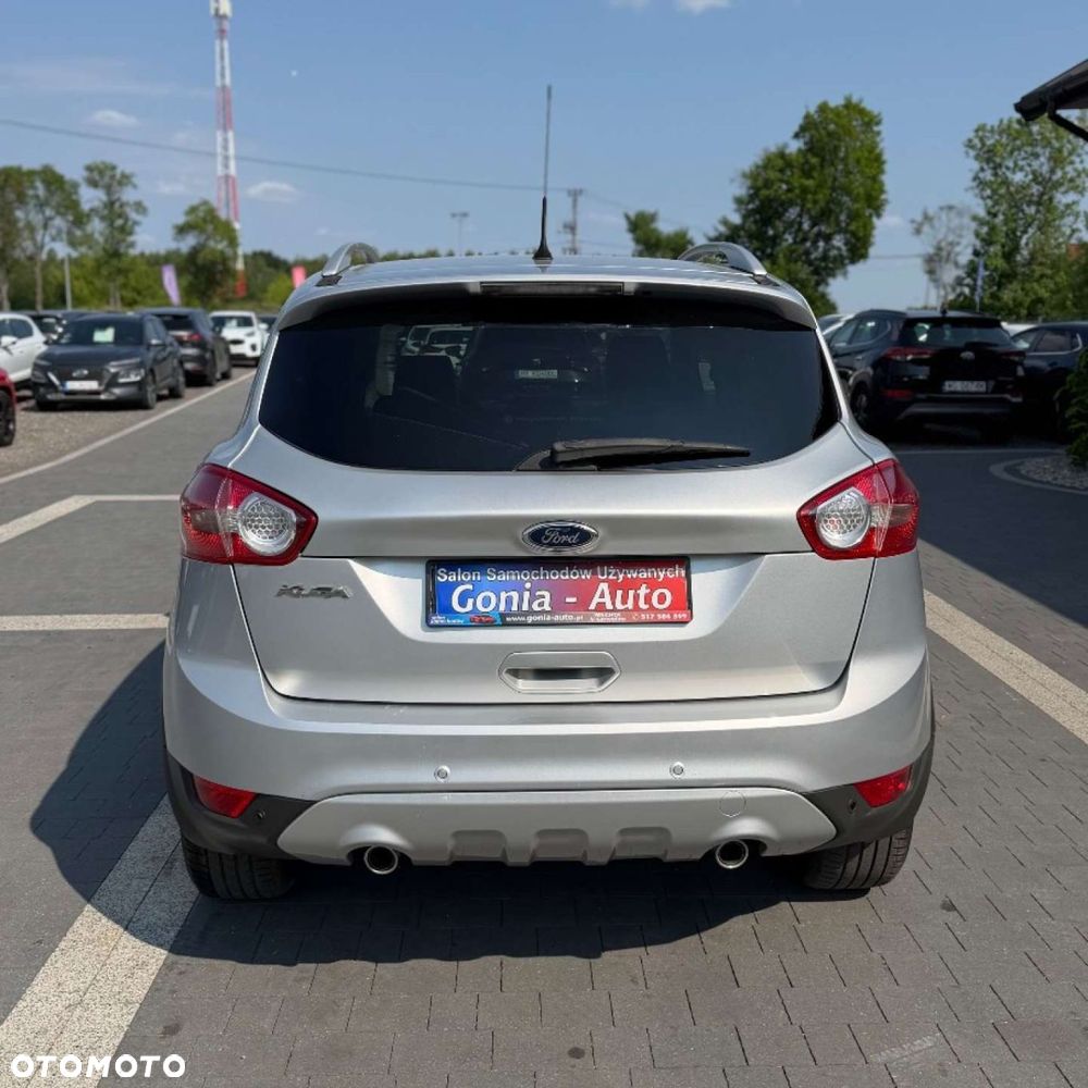 Ford Kuga - 8