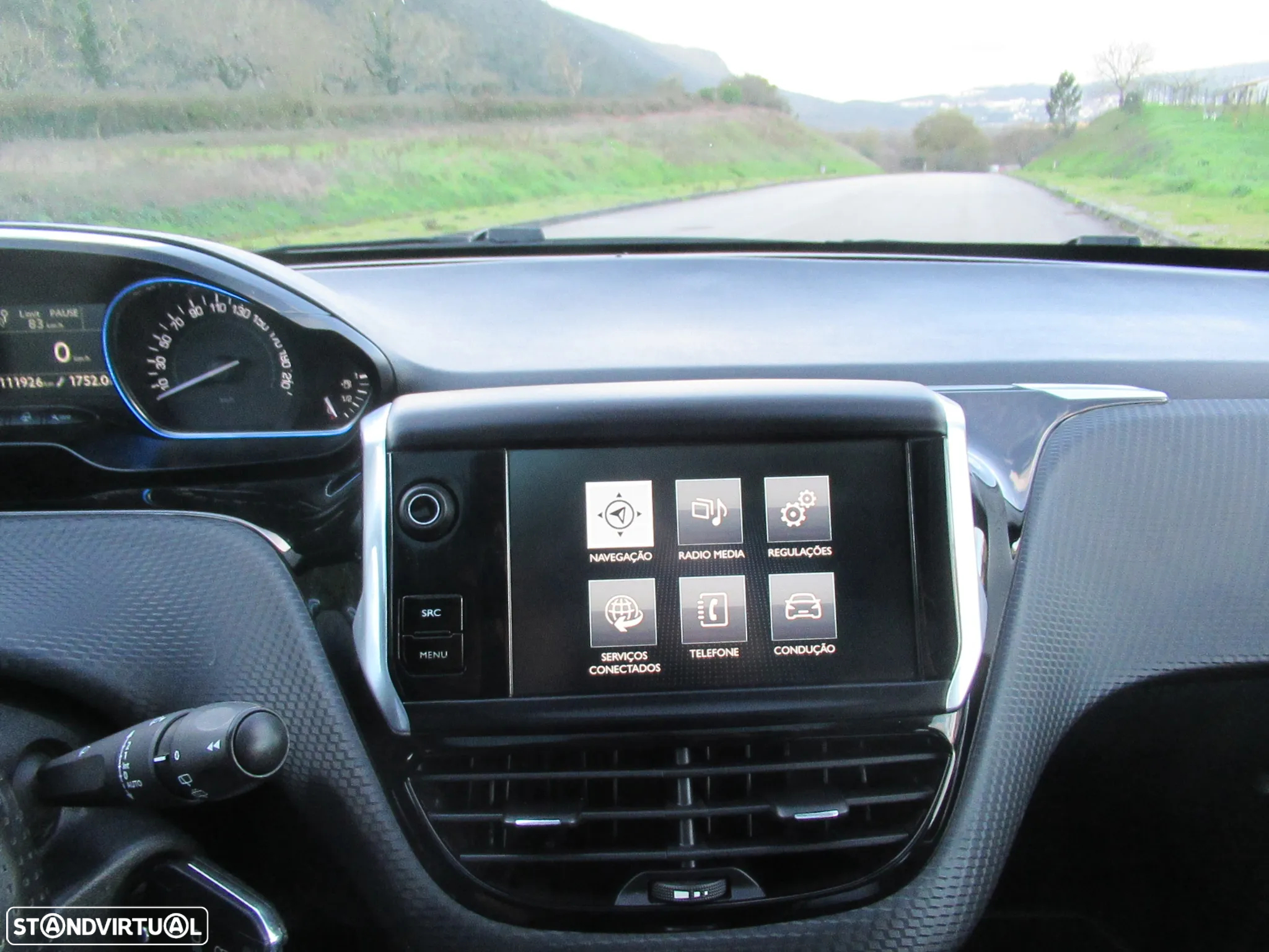 Peugeot 2008 1.6 BlueHDi Crossway - 22