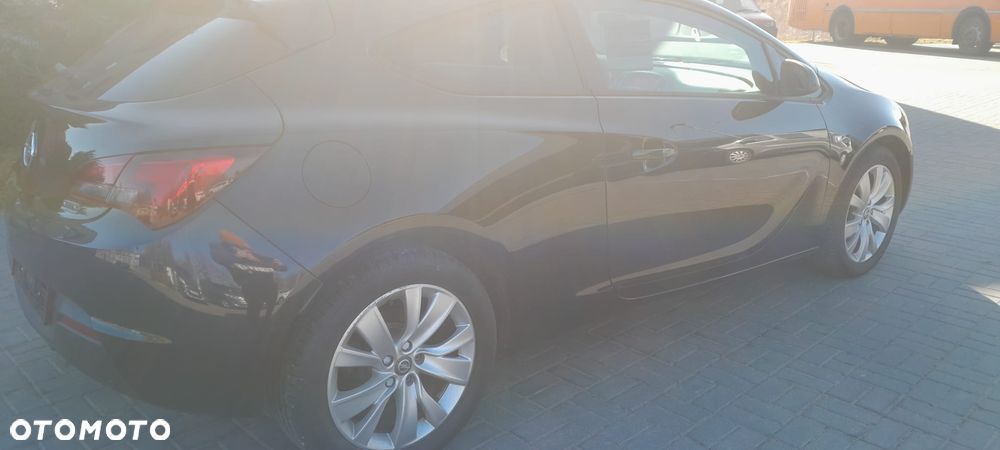 Opel Astra - 10