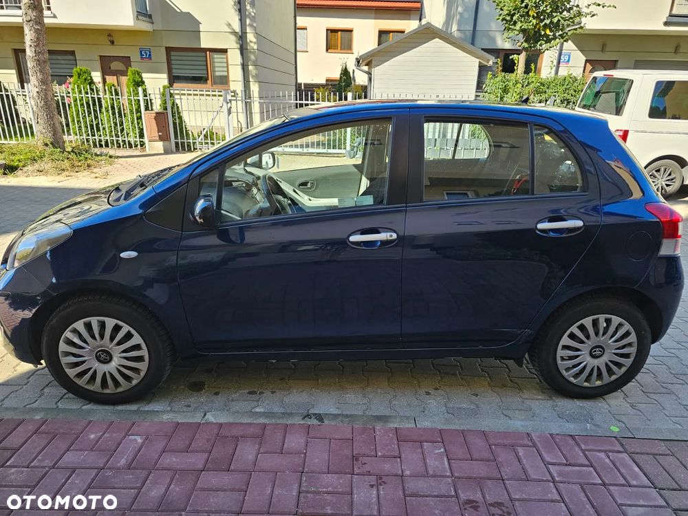 Toyota Yaris - 13