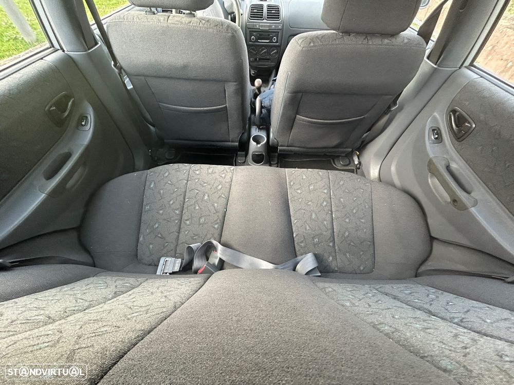 Hyundai Accent 1.3i GLS - 9